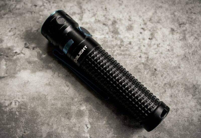 Olight Baton Pro: компактный аккумуляторный фонарь для повседневного использования